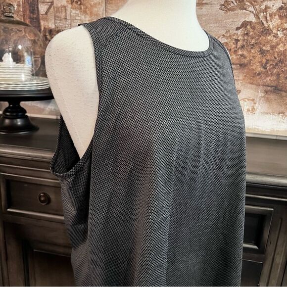 Plus Size Athletic Works Tank Black & Gray size XXL - Picture 6 of 10
